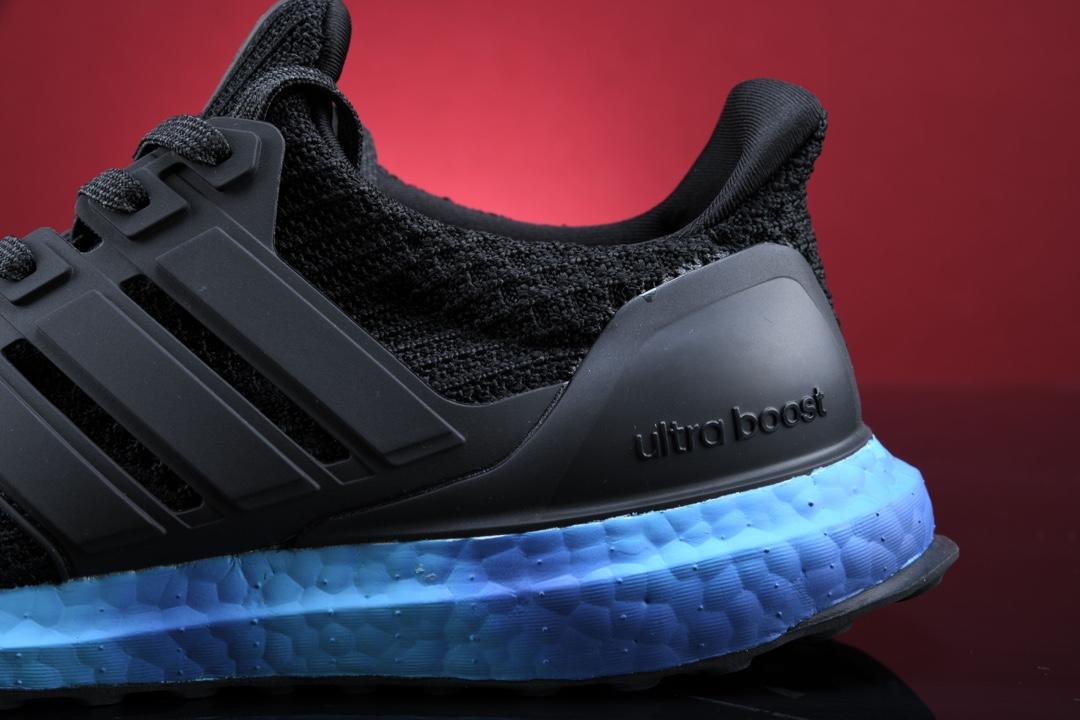 Кроссовки adidas Ultra Boost Colored Sole Blue