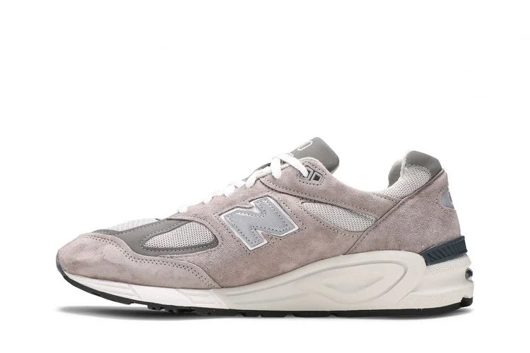 Кроссовки Kith x New Balance 990v2 Made in USA 'Classics Collection'