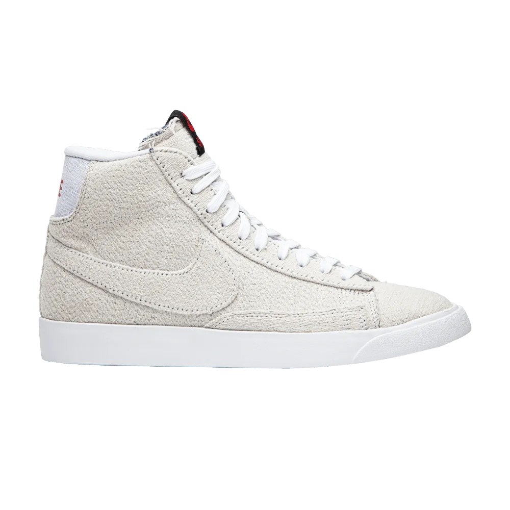 Кроссовки Stranger Things x Nike Blazer Mid QS 'Upside Down'
