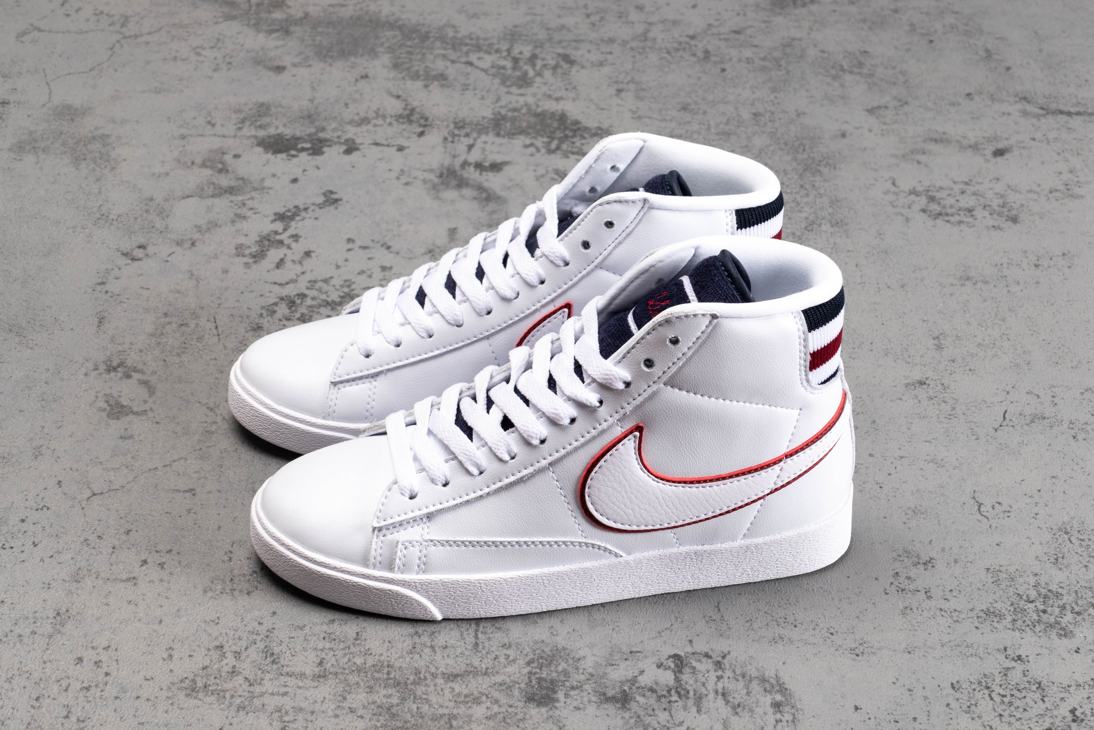 Nike blazer mid white online