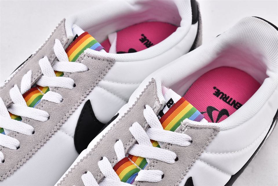 Кроссовки Nike Classic Cortez Be True 2017