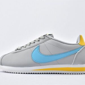 Nike Wmns Classic Cortez Leather Spring Pack Jade 1