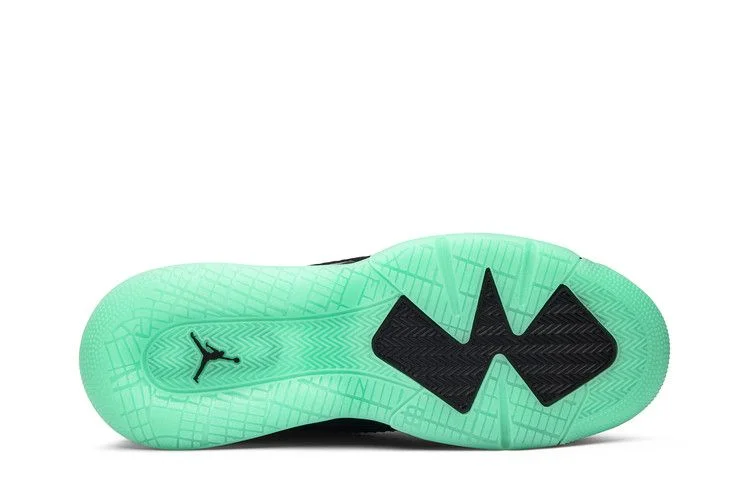 Кроссовки Air Jordan Mars 270 'Green Glow'