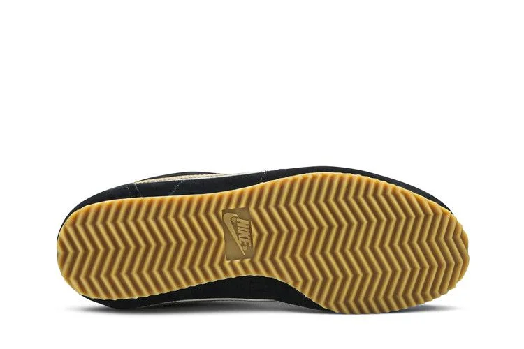 Кроссовки Nike Wmns Classic Cortez SE 'Metallic Gold'
