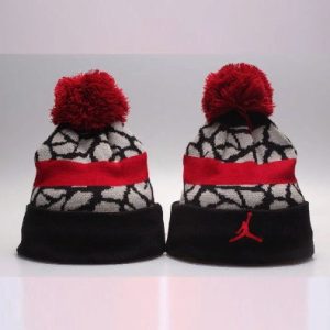 Черно-красный