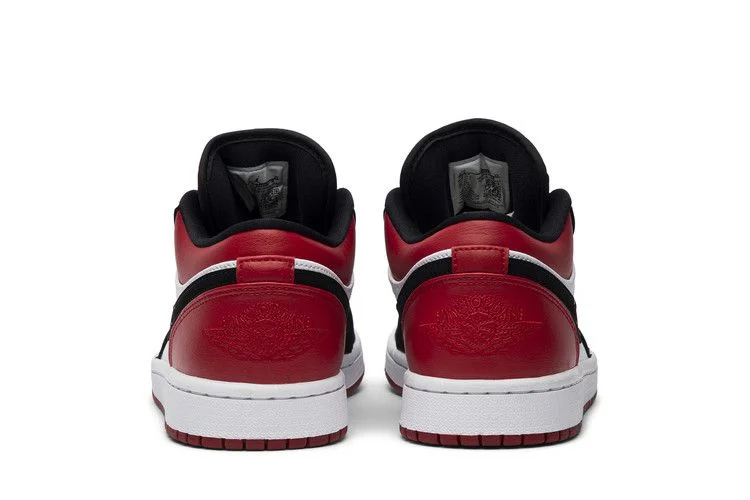 Кроссовки Air Jordan 1 Low 'Black Toe'