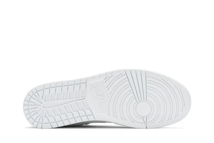 Кроссовки Air Jordan 1 Low 'Triple White'