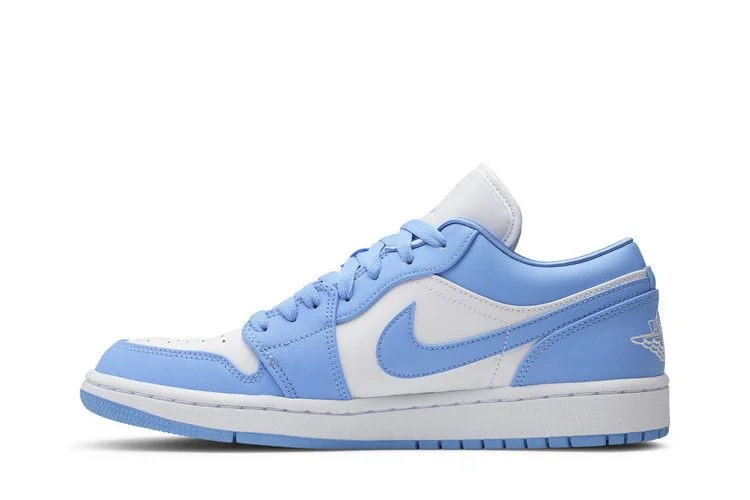 Кроссовки Wmns Air Jordan 1 Low 'UNC'