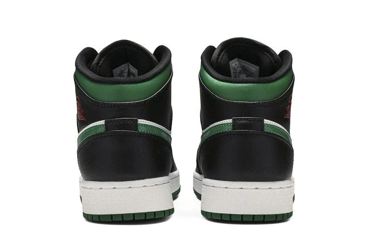 Кроссовки Air Jordan 1 Mid GS 'Black Pine Green'