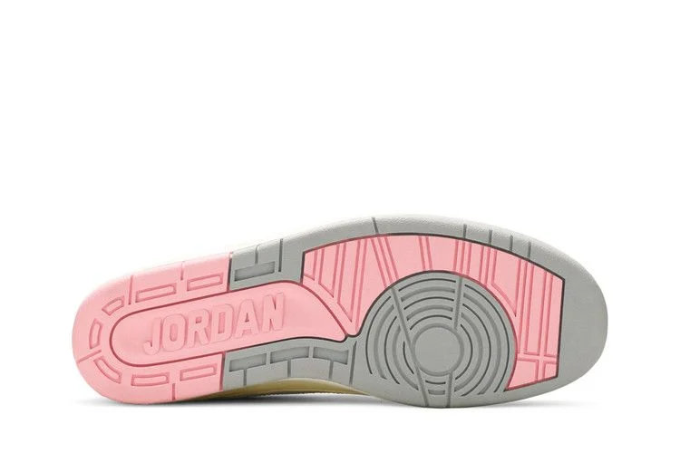 Кроссовки Wmns Air Jordan 2 Retro Low