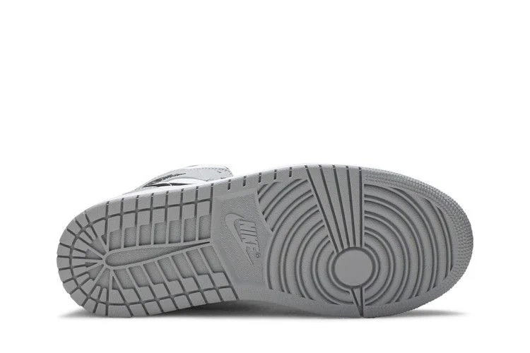 Кроссовки Air Jordan 1 Mid 'Smoke Grey'