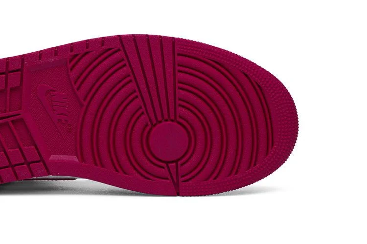 Кроссовки Air Jordan 1 Mid 'Noble Red'