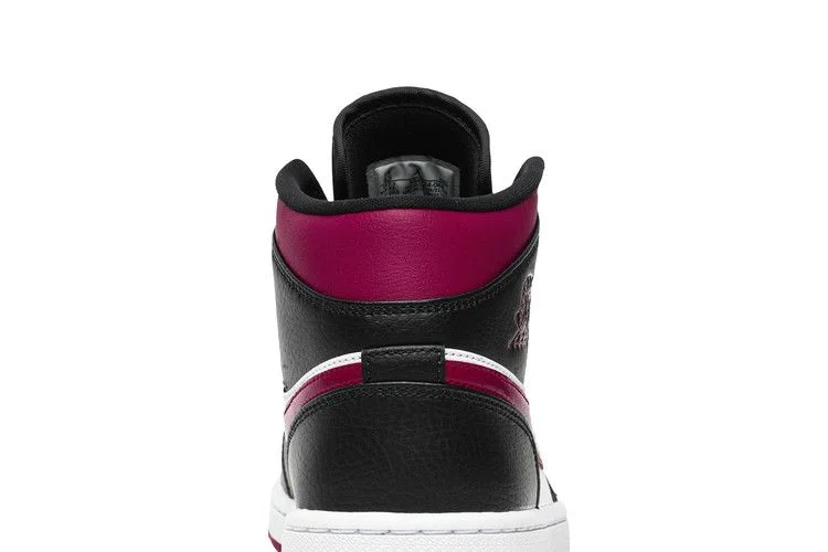 Кроссовки Air Jordan 1 Mid 'Noble Red'