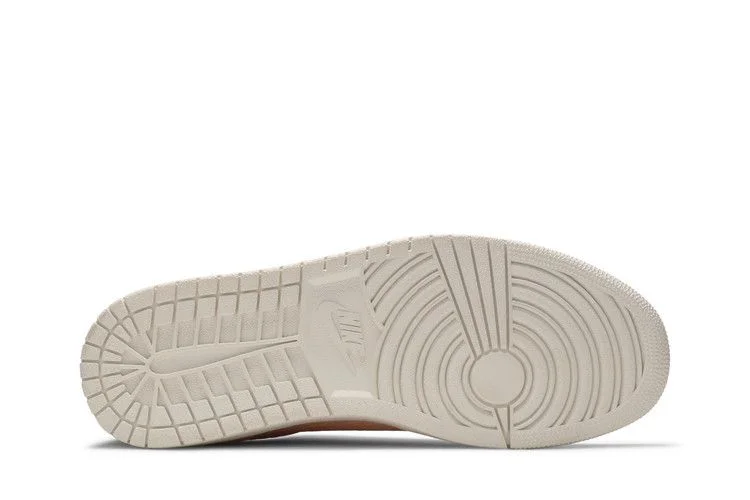 Кроссовки Air Jordan 1 Retro Low Swooshless 'Arctic Orange'