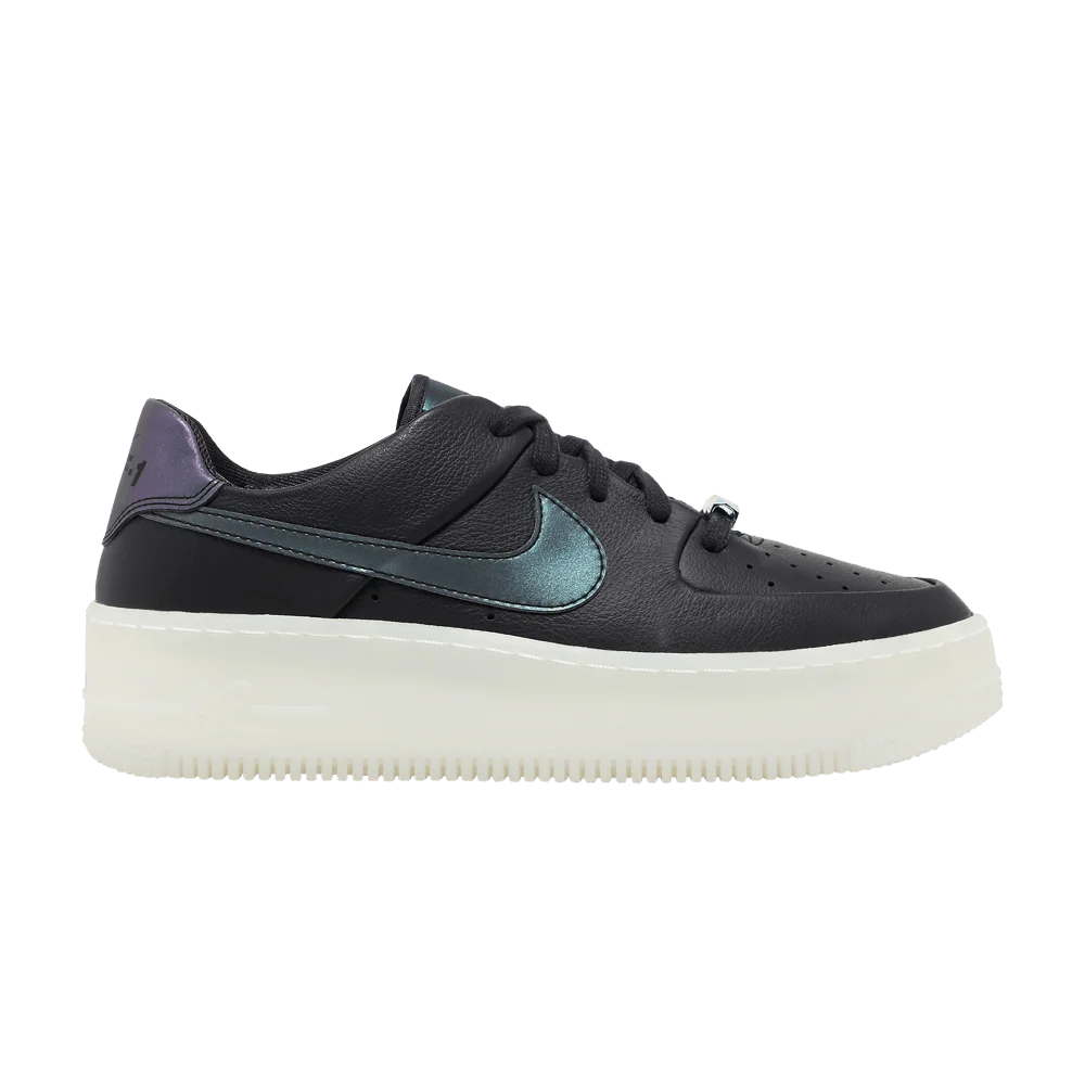 Кроссовки Nike Wmns Air Force 1 Sage Low LX 'Oil Grey'