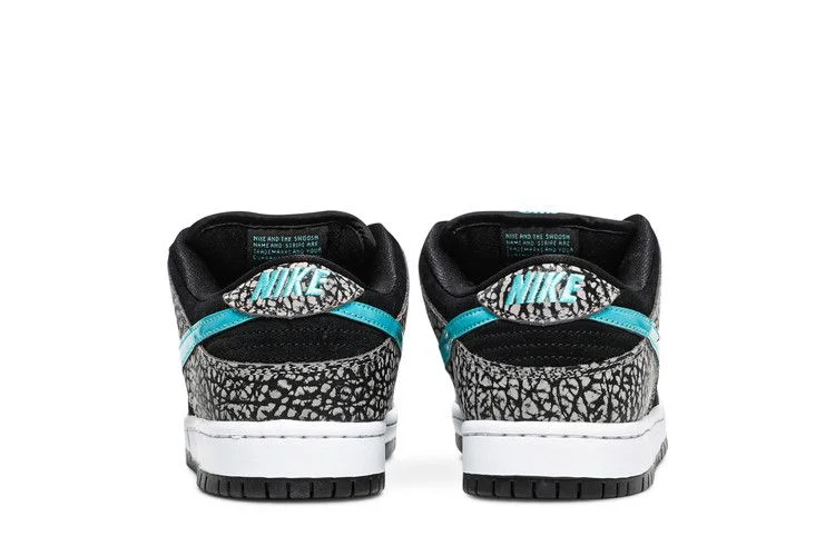Кроссовки Nike Dunk Low Pro SB 'Atmos Elephant'