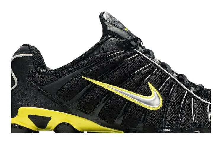 Кроссовки Nike Shox TL 'Black Dynamic Yellow'