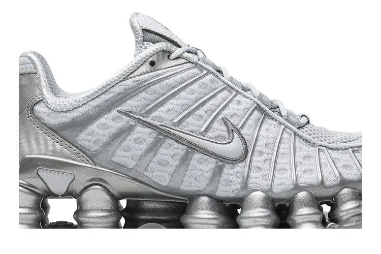 Кроссовки Nike Wmns Shox TL 'Chrome'