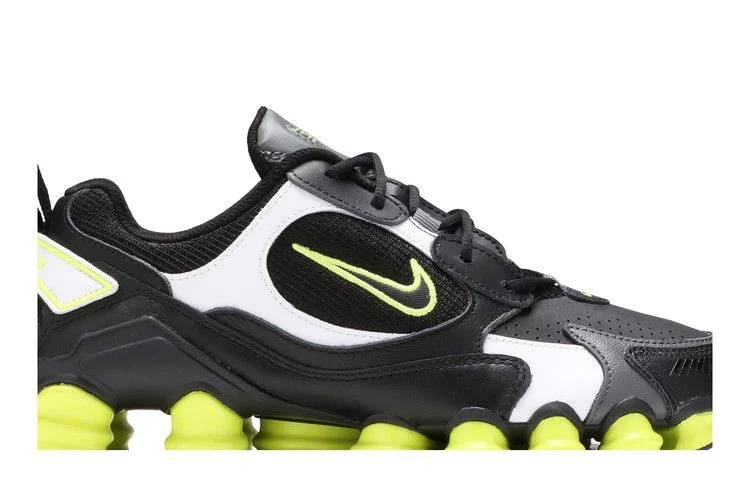 Кроссовки Nike Wmns Shox TL Nova 'Black Lemon Venom'