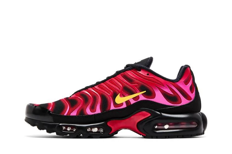 Кроссовки Supreme x Nike Air Max Plus TN 'University Red'