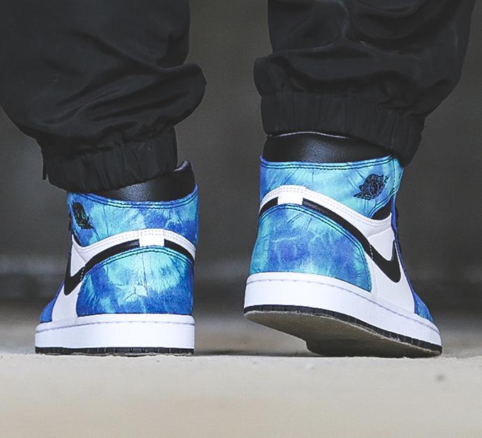 air jordan retro 1 high tie dye