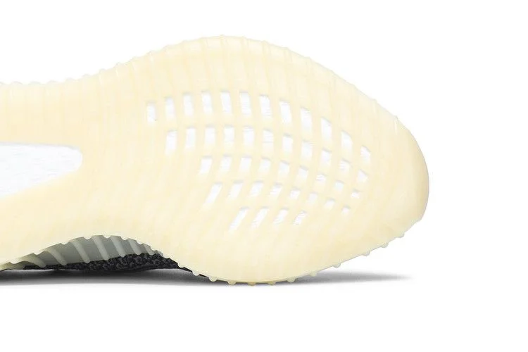 Кроссовки adidas Yeezy Boost 350 V2 'Carbon'