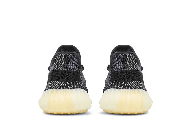 Кроссовки adidas Yeezy Boost 350 V2 'Carbon'