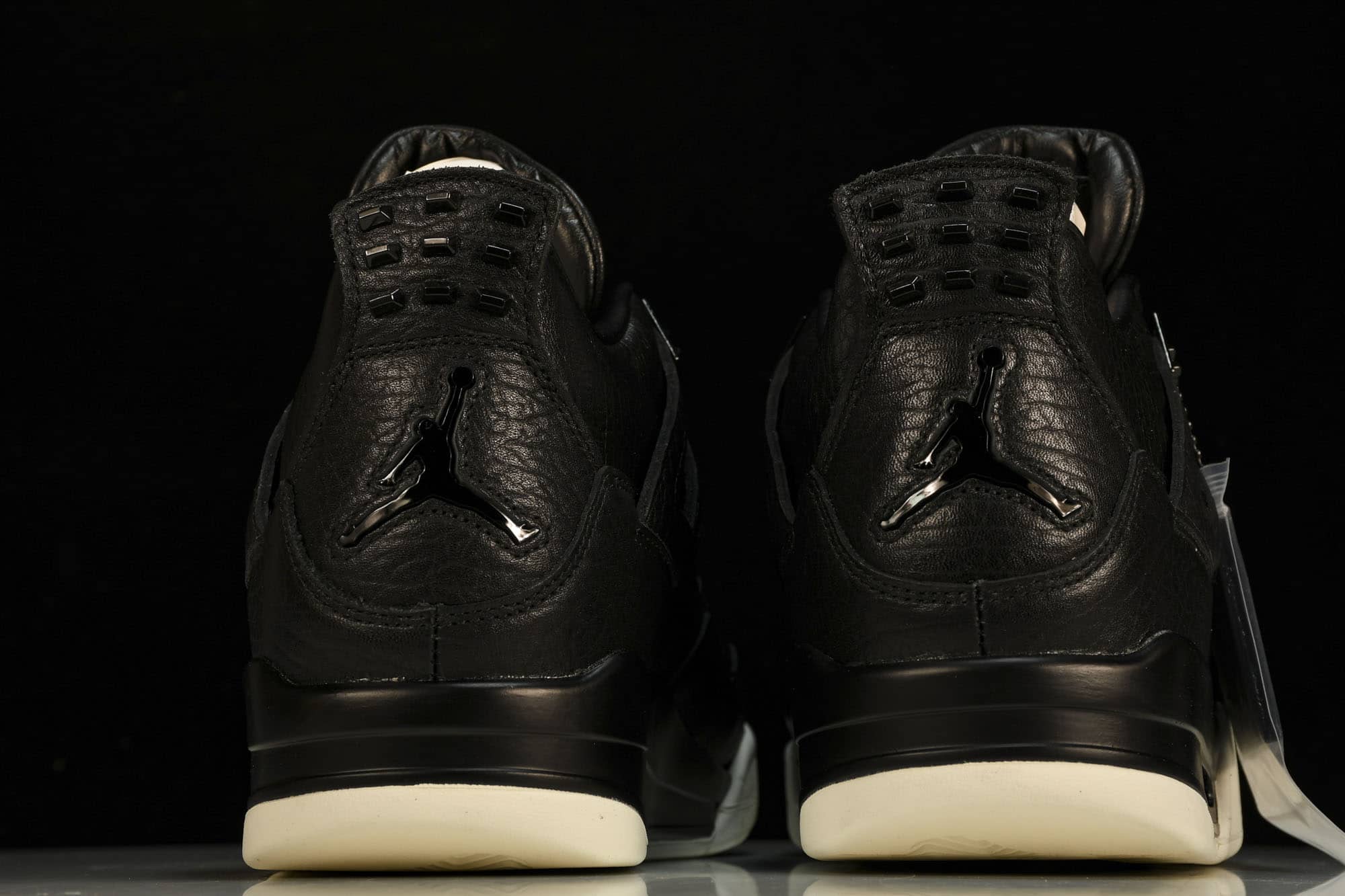 Air Jordan 4 Retro PRM Pinnacle 819139 010