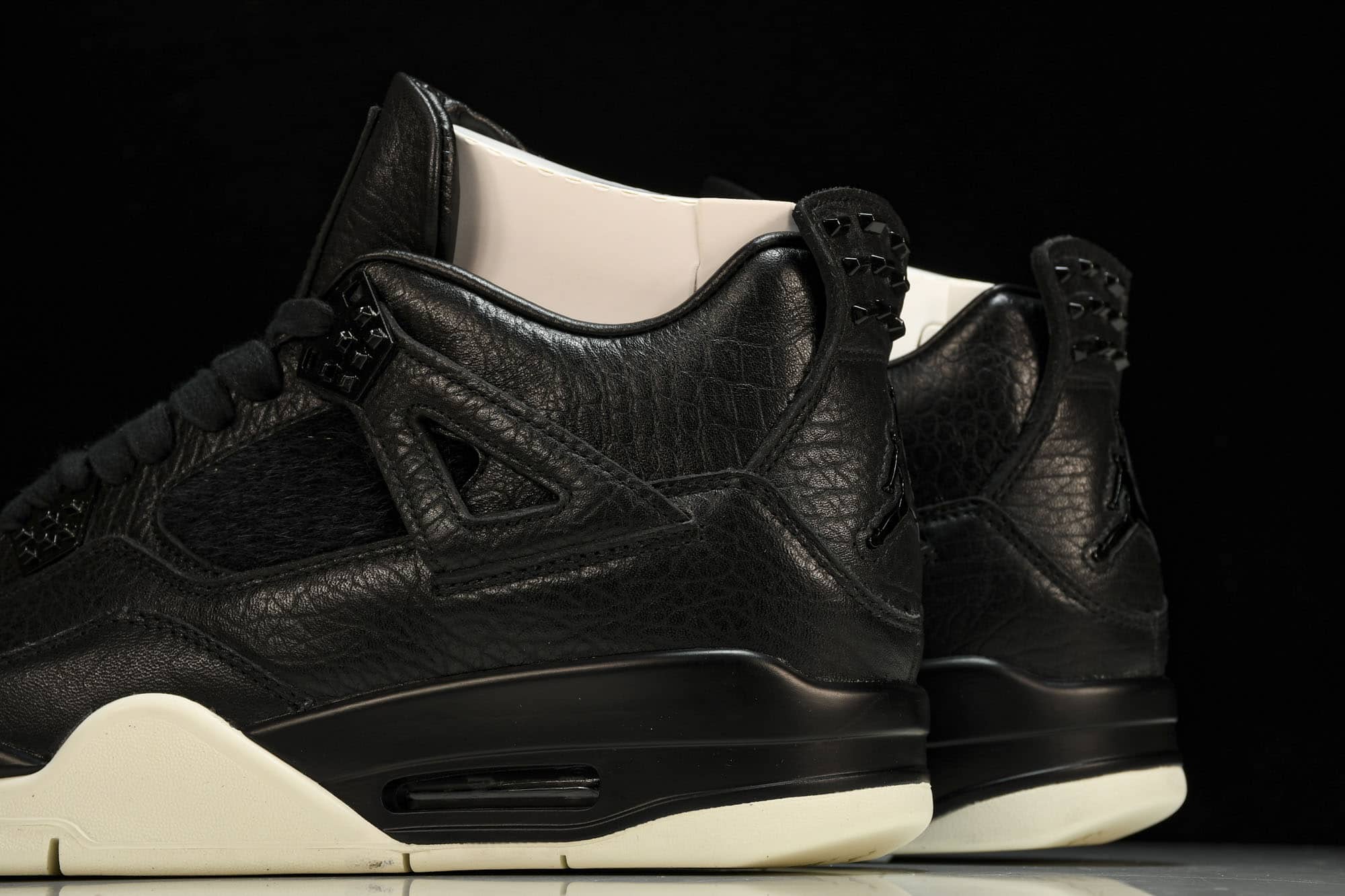 Air Jordan 4 Retro PRM Pinnacle 819139 010