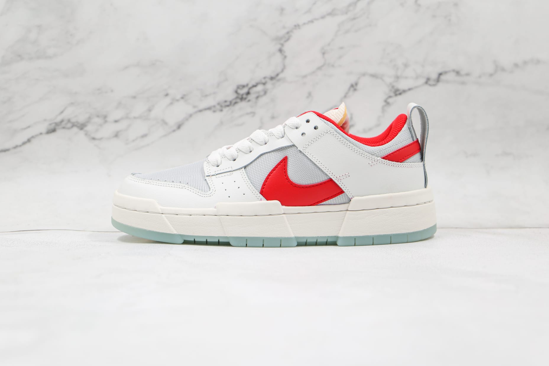 nike dunk low disrupt gym