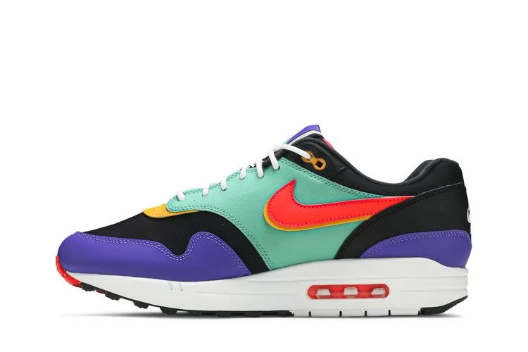 Кроссовки Nike Air Max 1 SE 'Windbreaker'