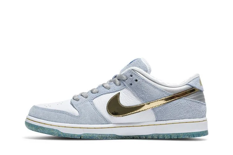 Кроссовки Sean Cliver x Nike Dunk Low SB 'Holiday Special'