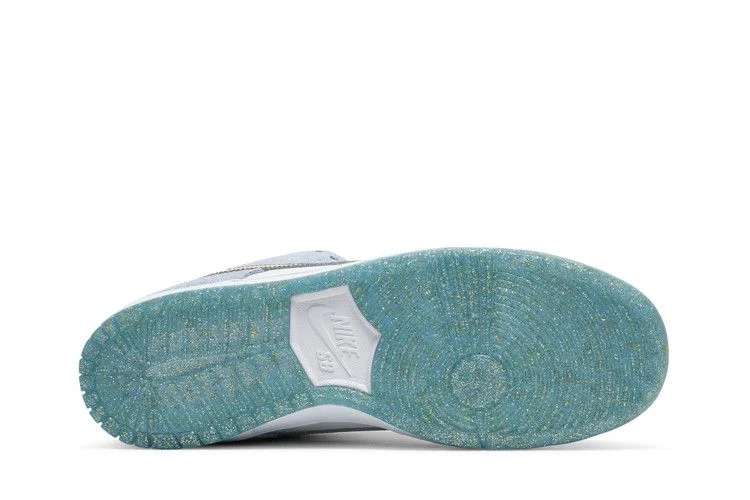 Кроссовки Sean Cliver x Nike Dunk Low SB 'Holiday Special'