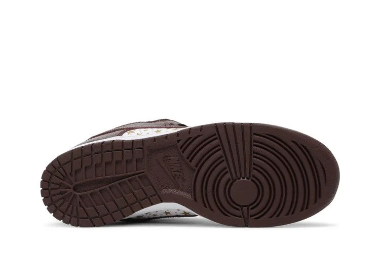 Кроссовки Supreme x Nike Dunk Low OG SB QS 'Barkroot Brown'