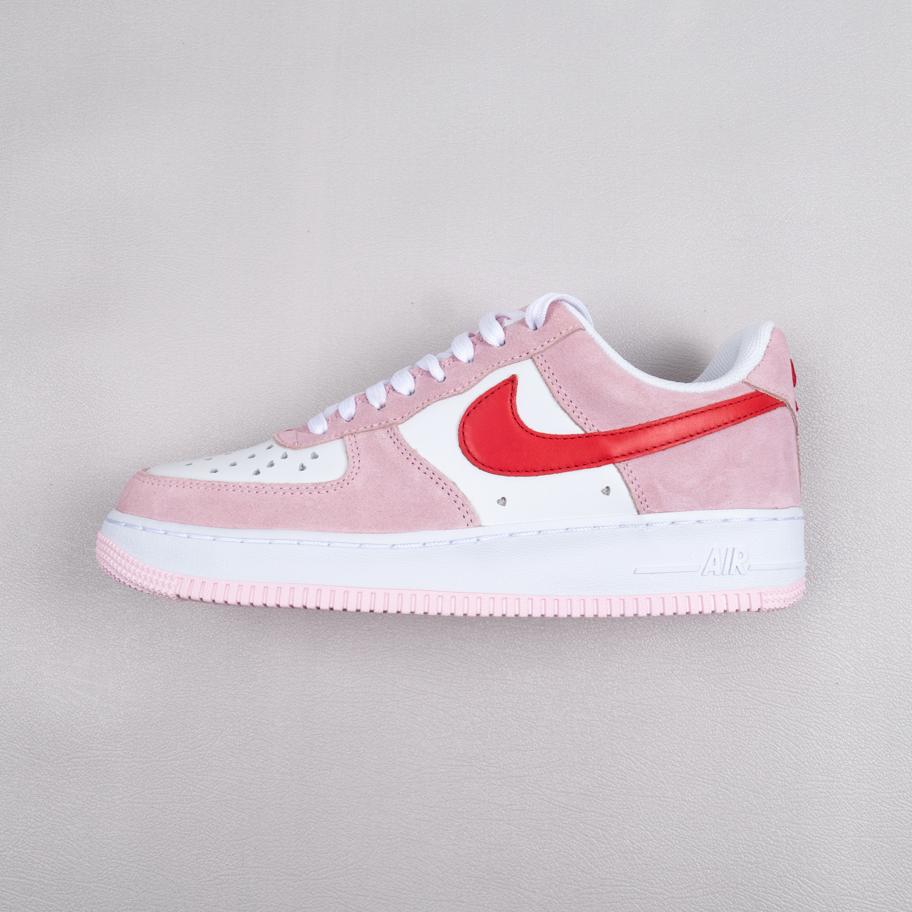 Nike Air Force 1 07 QS Valentine s Day Love Letter DD3384 600