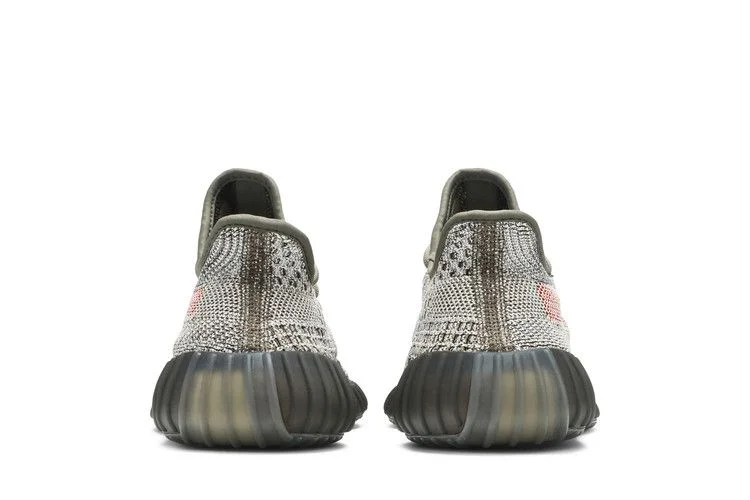 Кроссовки adidas Yeezy Boost 350 V2 'Ash Stone'