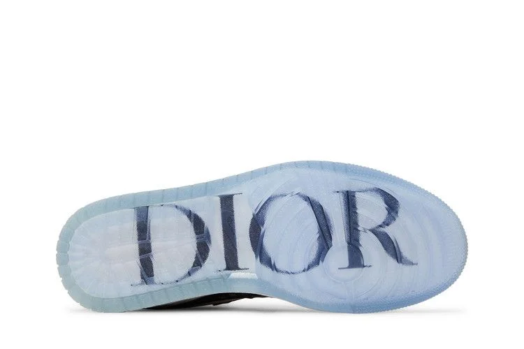 Кроссовки Dior x Air Jordan 1 High