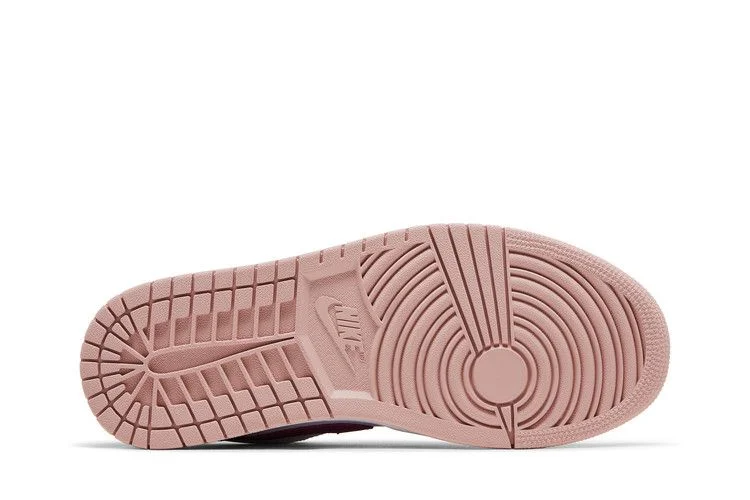 Кроссовки Wmns Air Jordan 1 Low SE 'Mismatched - Purple Magenta'
