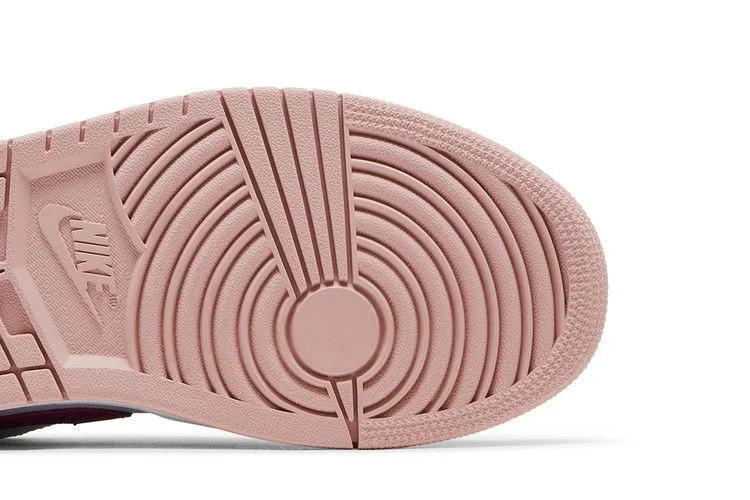 Кроссовки Wmns Air Jordan 1 Low SE 'Mismatched - Purple Magenta'