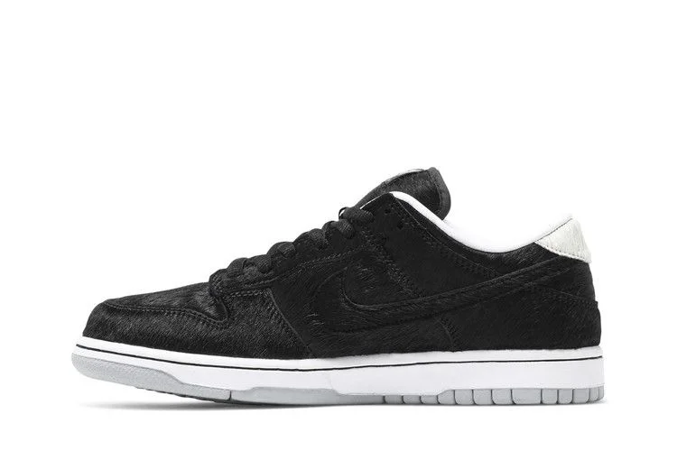 Кроссовки Medicom Toy x Nike Dunk Low SB 'BE@RBRICK'