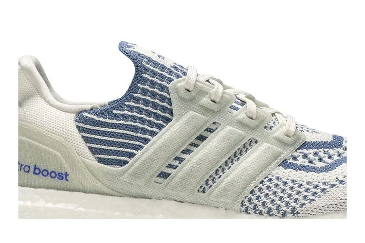 Кроссовки Adidas UltraBoost 6.0 'Crew Blue'