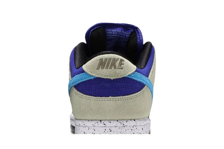 Кроссовки Nike Dunk Low SB 'ACG Celadon'