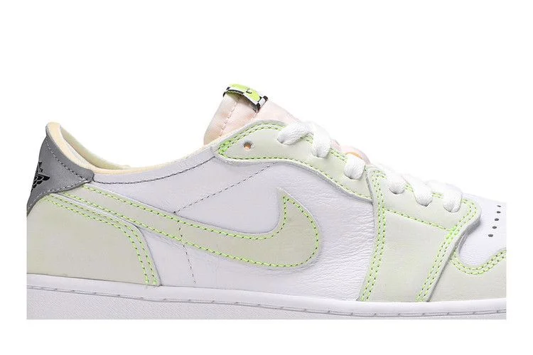 Кроссовки Air Jordan 1 Retro Low OG 'Ghost Green'