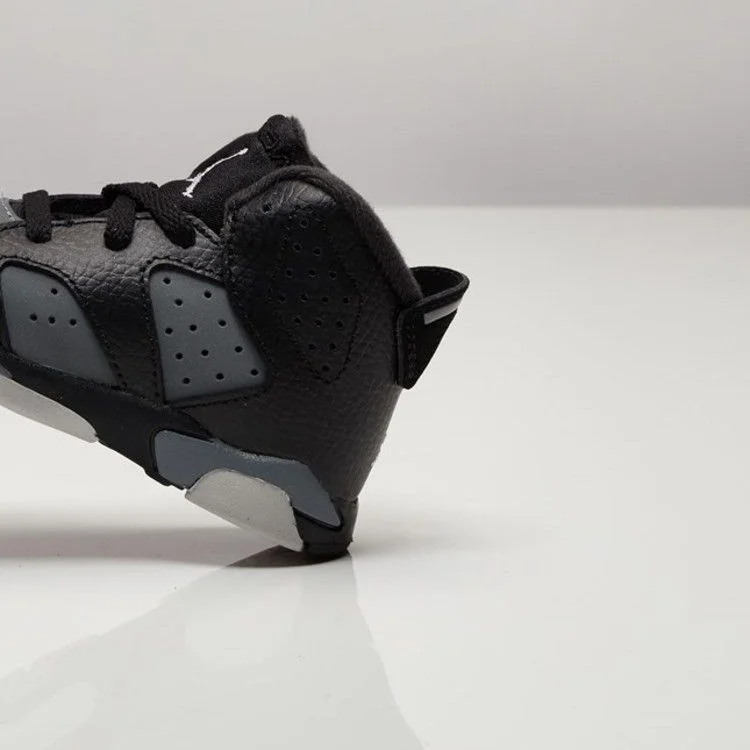 Кроссовки Air Jordan 6 Retro TD 'Black Cool Grey'