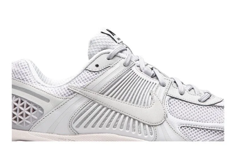 Кроссовки Nike Air Zoom Vomero 5 'Vast Grey' 2019