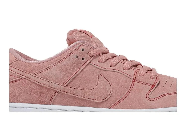 Кроссовки Nike Dunk Low SB 'Pink Pig'
