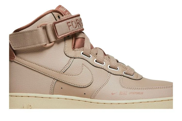 Кроссовки Nike Wmns Air Force 1 High Utility 'Pink'