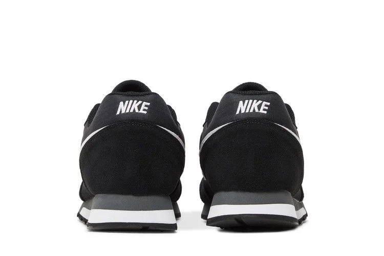 Кроссовки Nike MD Runner 2 'Black Anthracite'
