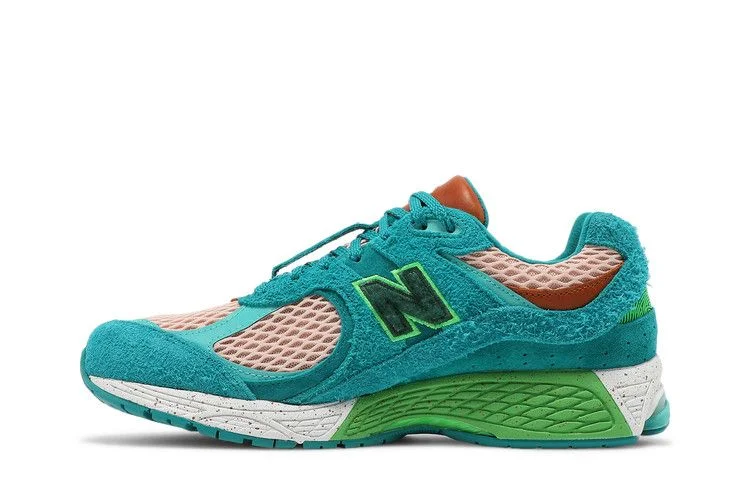 Кроссовки Salehe Bembury x New Balance 2002R 'Water Be The Guide'