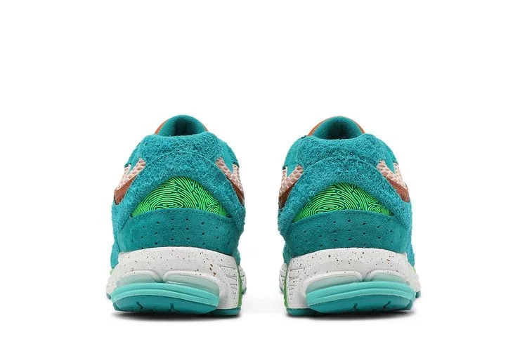 Кроссовки Salehe Bembury x New Balance 2002R 'Water Be The Guide'
